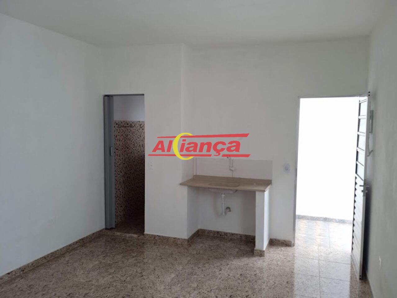 Foto 1 de Casa, para Locação, em Jardim Ottawa, Guarulhos - Ref AI45229