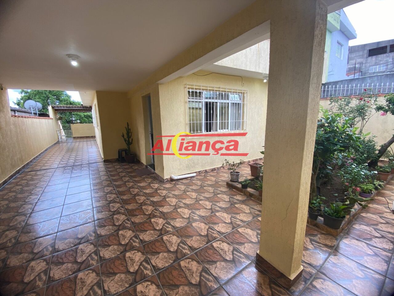 Foto 1 de Casa, para Venda, em Jardim IV Centenário, Guarulhos - Ref AI45555