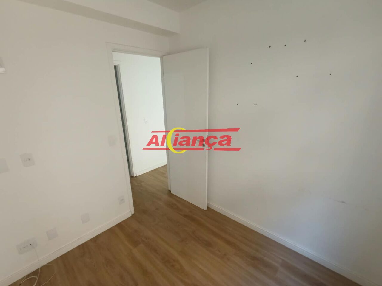 Foto 1 de Apartamento, para Locação, em Vila Endres, Guarulhos - Ref AI46767