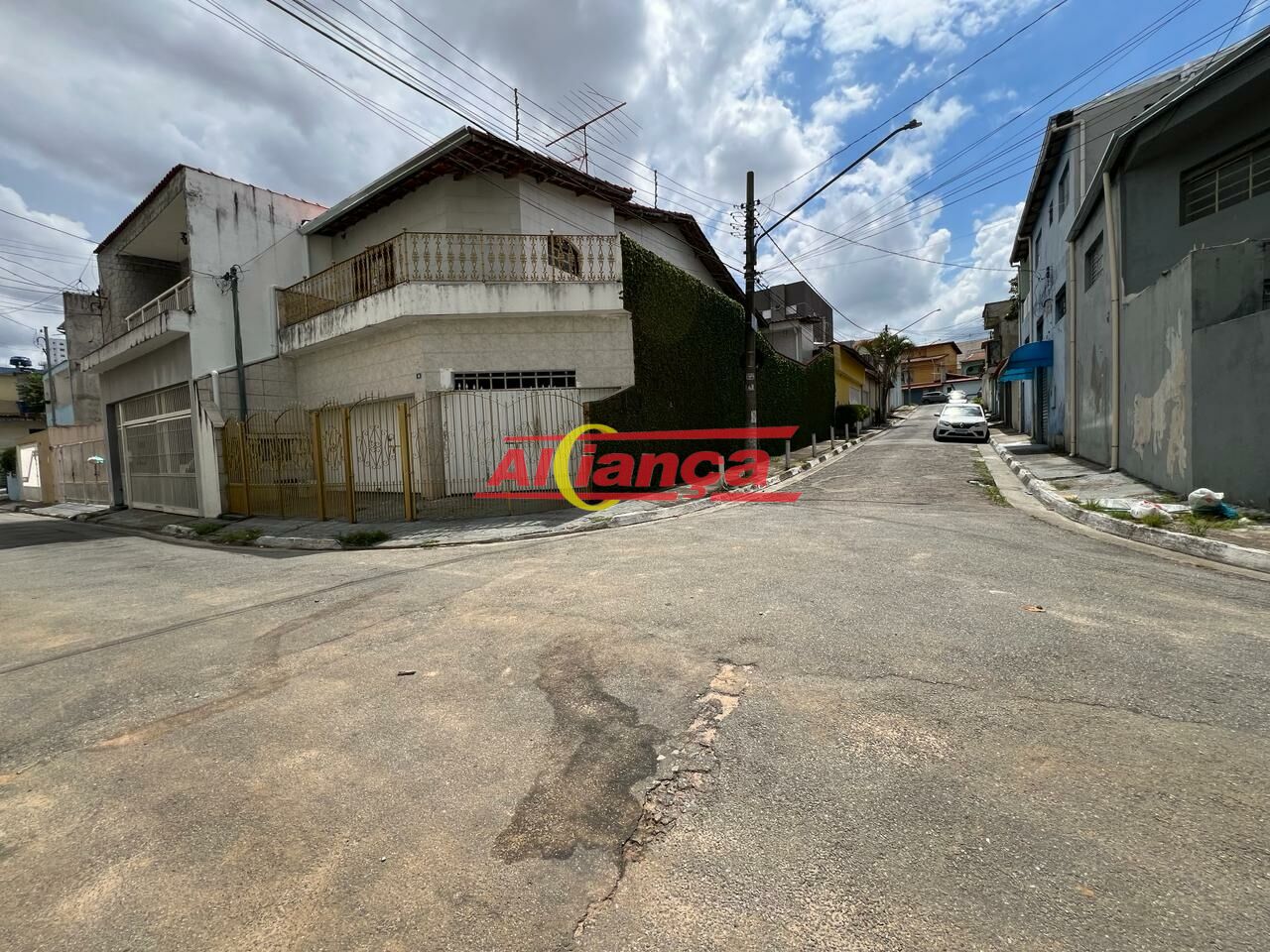 Foto 1 de Casa, para Venda, em Jardim Figueira, Guarulhos - Ref AI46985
