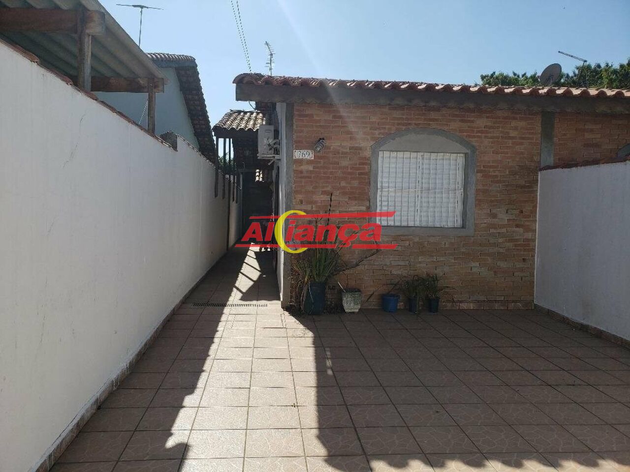 Foto 1 de Casa, para Venda, em Vila Barros, Guarulhos - Ref AI47012