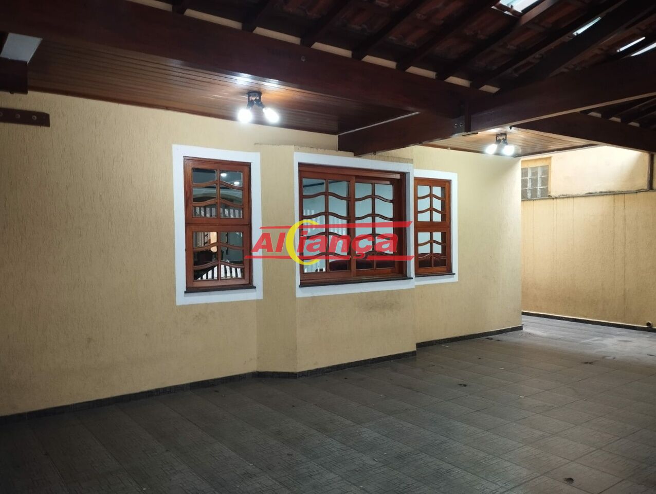 Foto 1 de Casa, para Venda, em Parque Renato Maia, Guarulhos - Ref AI47148