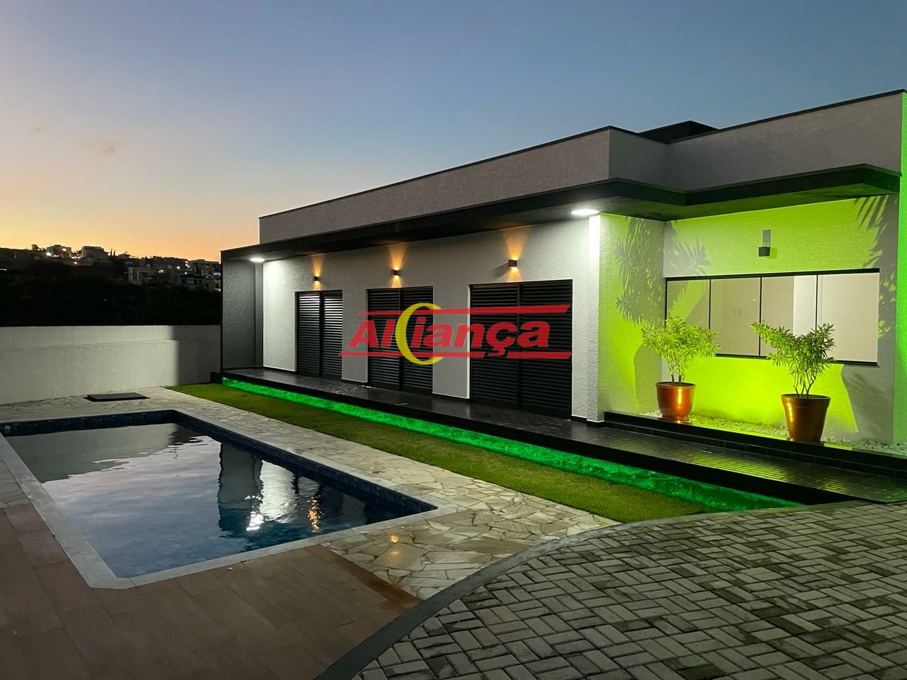 Foto 1 de Casa, para Venda, em Condomínio Residencial Shamballa III, Atibaia - Ref AI47309