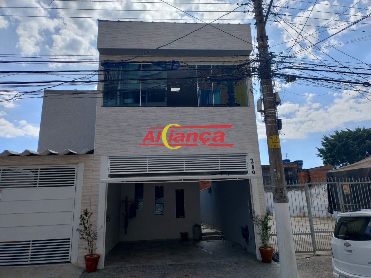 Foto 1 de Casa, para Venda, em Vila Barros, Guarulhos - Ref AI48102