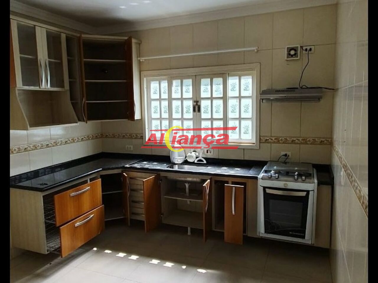 Foto 1 de Casa, para Venda, em Jardim Adriana, Guarulhos - Ref AI48265