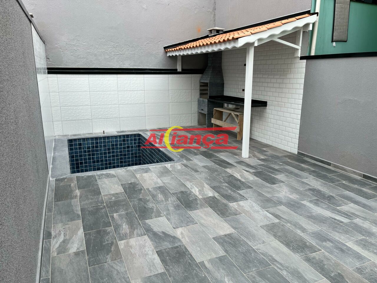 Foto 1 de Casa, para Venda, em Jardim Terezópolis, Guarulhos - Ref AI49833