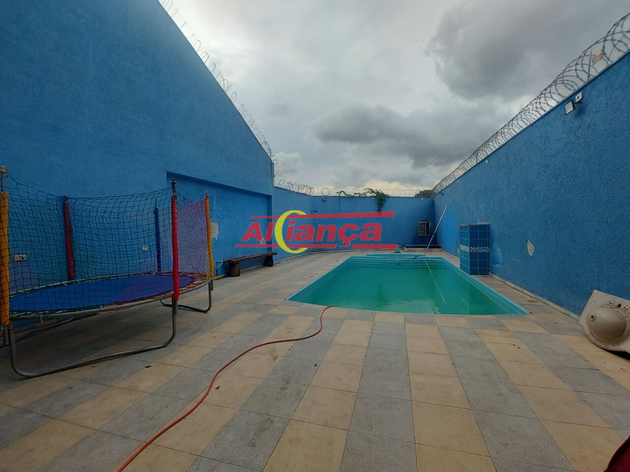 Foto 1 de Casa, para Venda, em Jardim Presidente Dutra, Guarulhos - Ref AI50124