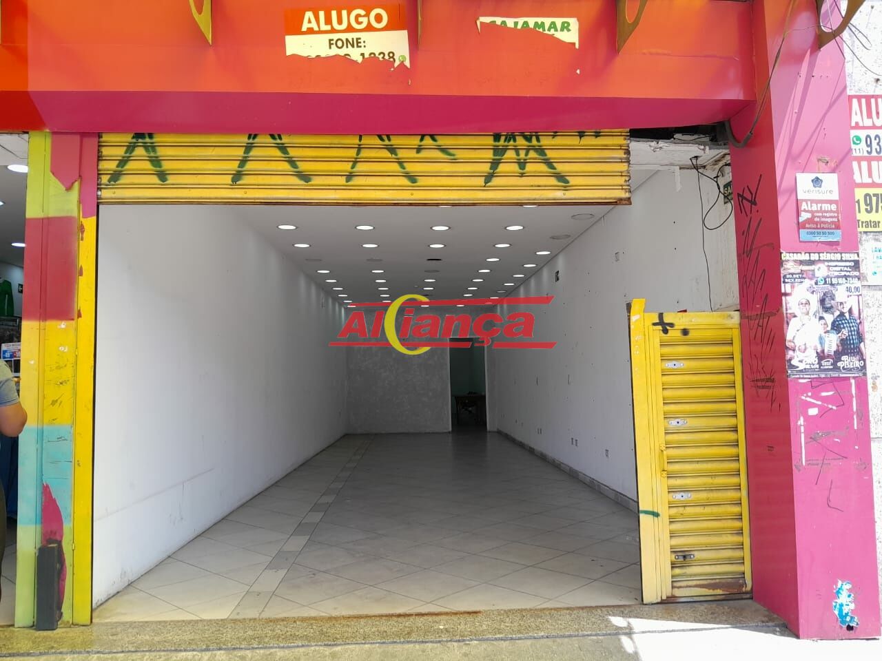 Foto 1 de Comercial, para Locação, em Centro, Itaquaquecetuba - Ref AI52072