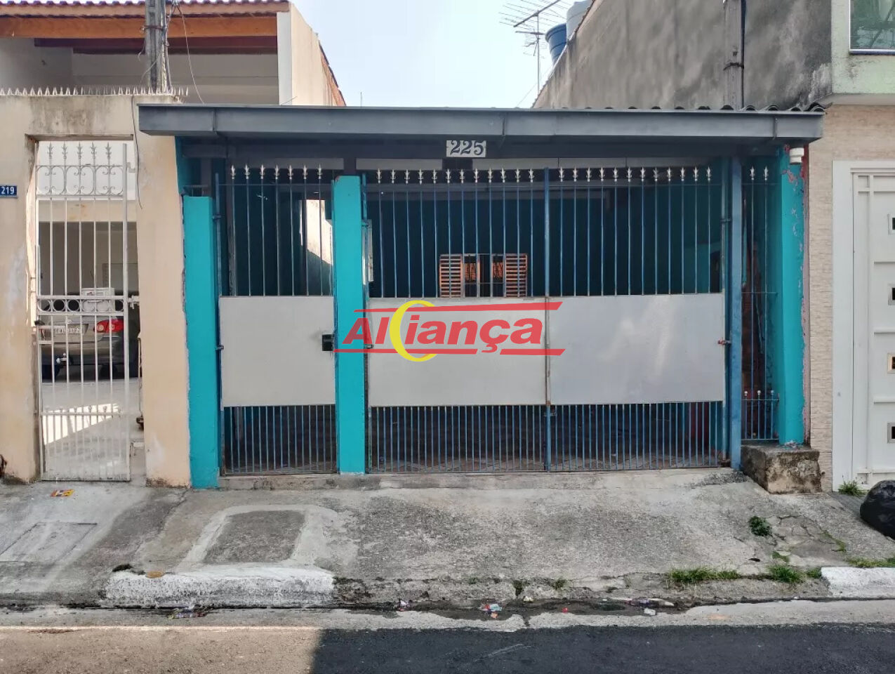 Foto 1 de Casa, para Venda, em Jardim Presidente Dutra, Guarulhos - Ref AI52201