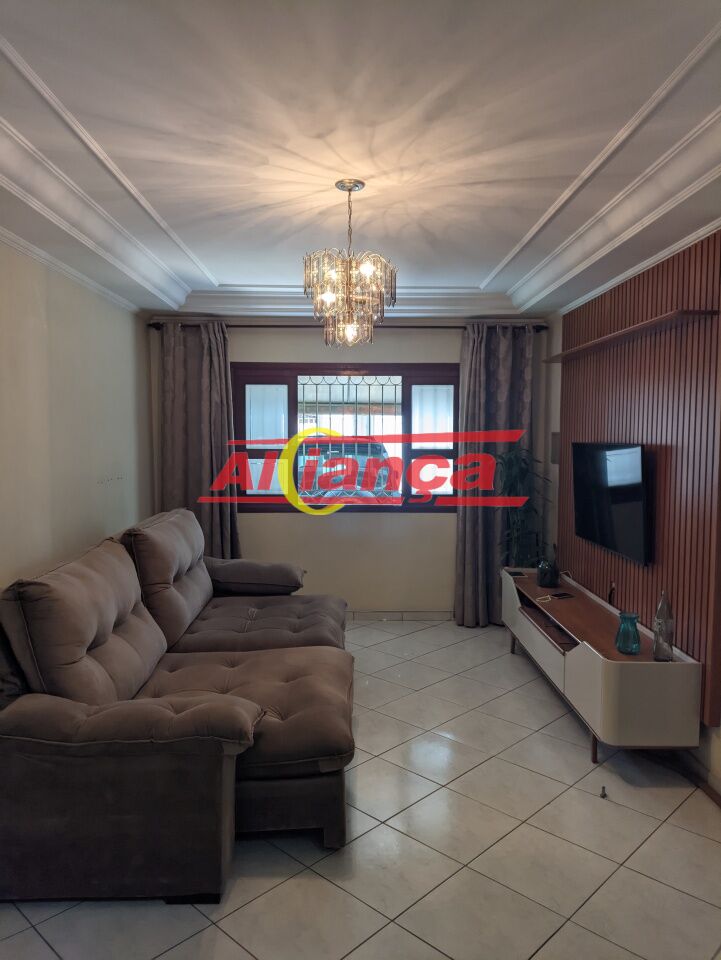 Foto 1 de Casa, para Venda, em Gopoúva, Guarulhos - Ref AI52531
