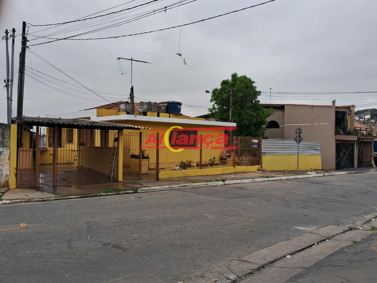 Foto 1 de Casa, para Venda, em Jardim Presidente Dutra, Guarulhos - Ref AI52654