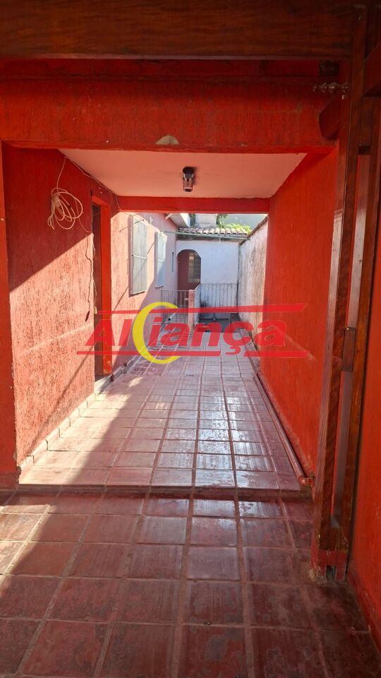 Foto 1 de Casa, para Locação, em Cocaia, Guarulhos - Ref AI53038