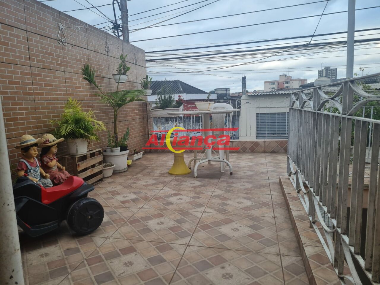 Foto 1 de Casa, para Venda, em Jardim Pinhal, Guarulhos - Ref AI53565