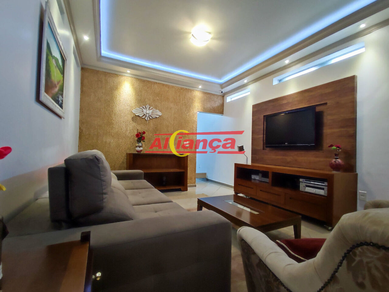 Foto 1 de Casa, para Venda, em Parque Santo Antônio, Guarulhos - Ref AI53906