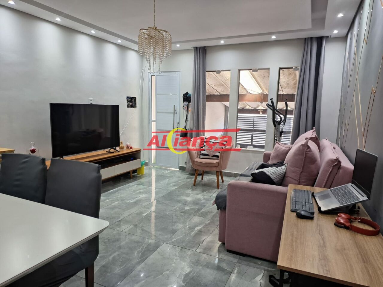 Foto 1 de Casa, para Venda, em Jardim Santa Clara, Guarulhos - Ref AI55179
