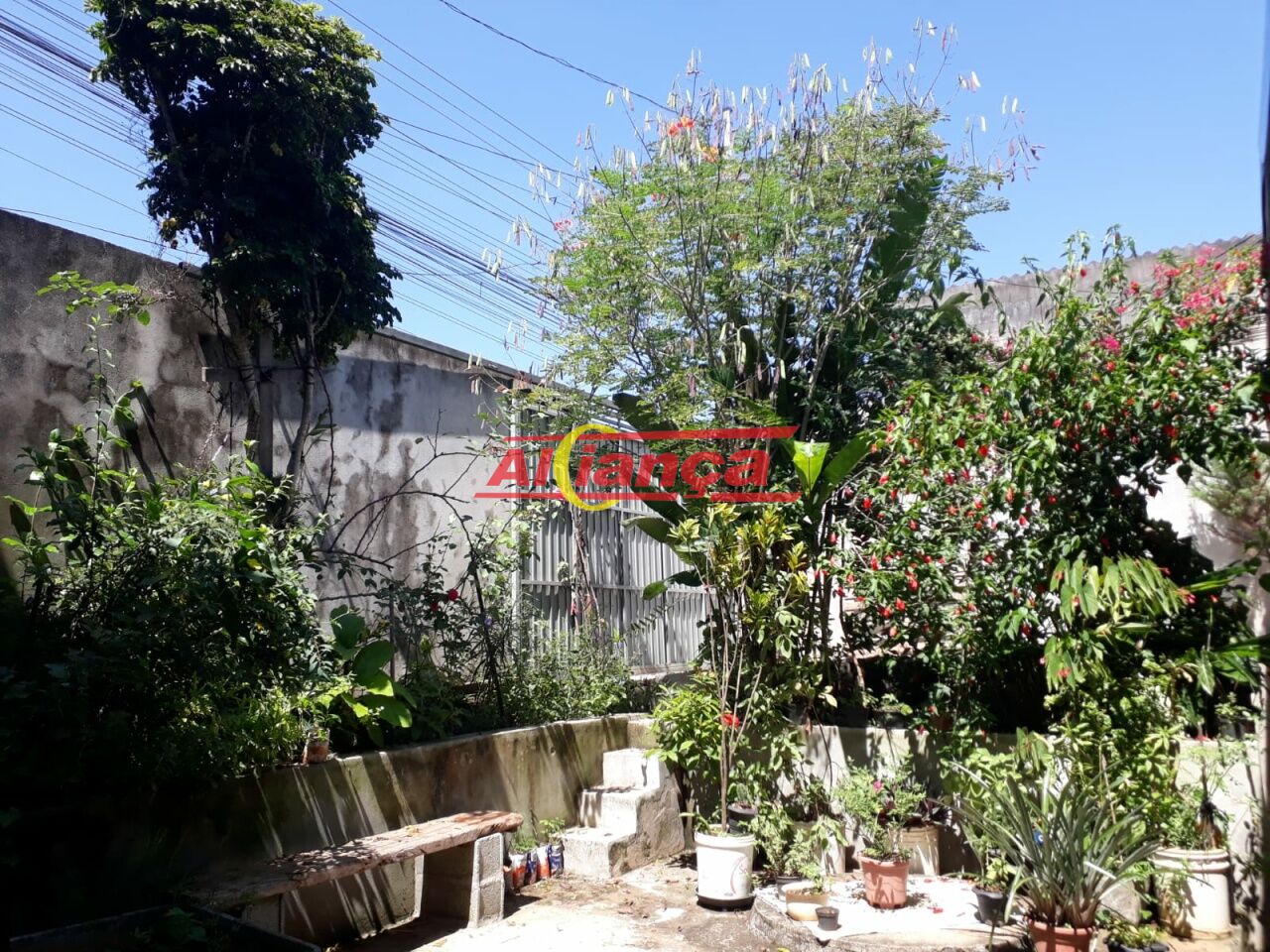 Foto 1 de Casa, para Venda, em Vila Nova Bonsucesso, Guarulhos - Ref AI55837