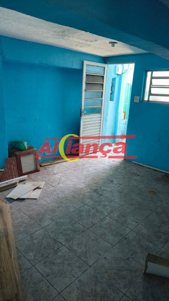 Foto 1 de Casa, para Locação, em Jardim Bom Clima, Guarulhos - Ref AI56404