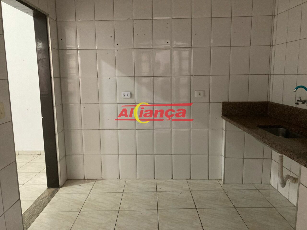 Foto 1 de Casa, para Venda, em Jardim Rosa de Franca, Guarulhos - Ref AI56781