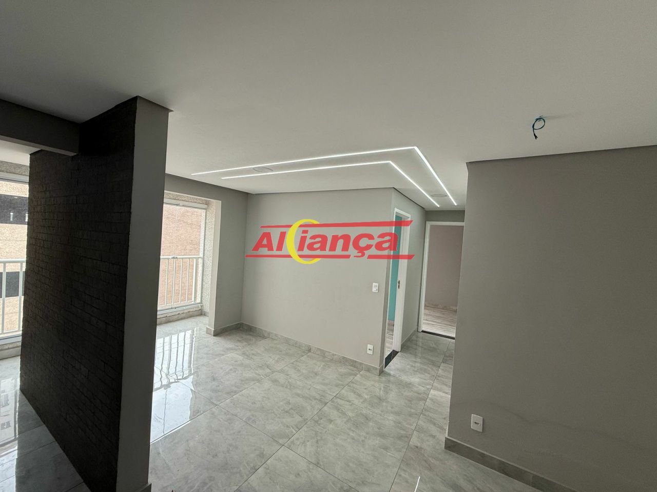 Foto 1 de Apartamento, para Locação, em Vila Itapegica, Guarulhos - Ref AI57210