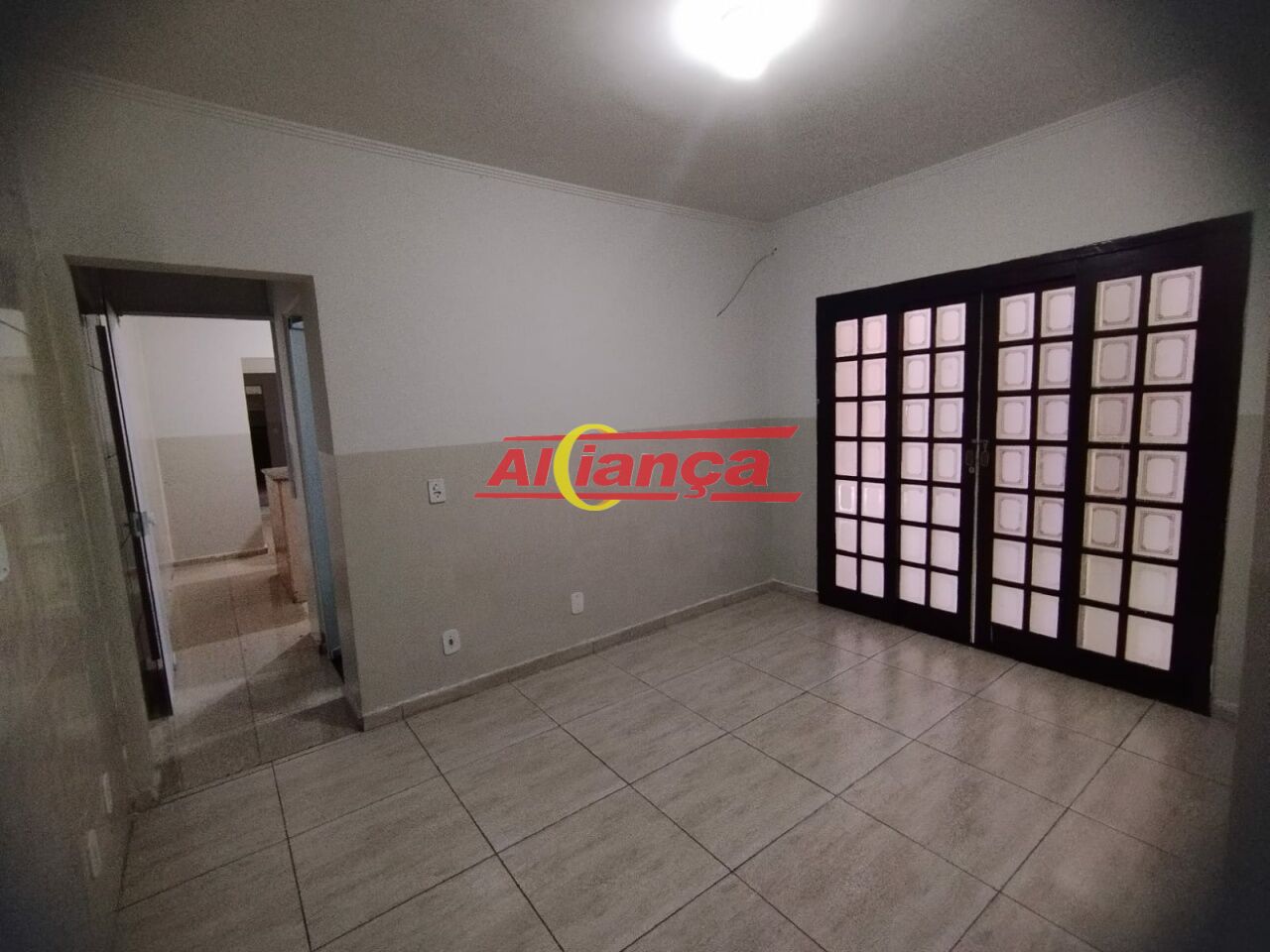 Foto 1 de Casa, para Locação, em Jardim Pinhal, Guarulhos - Ref AI57324