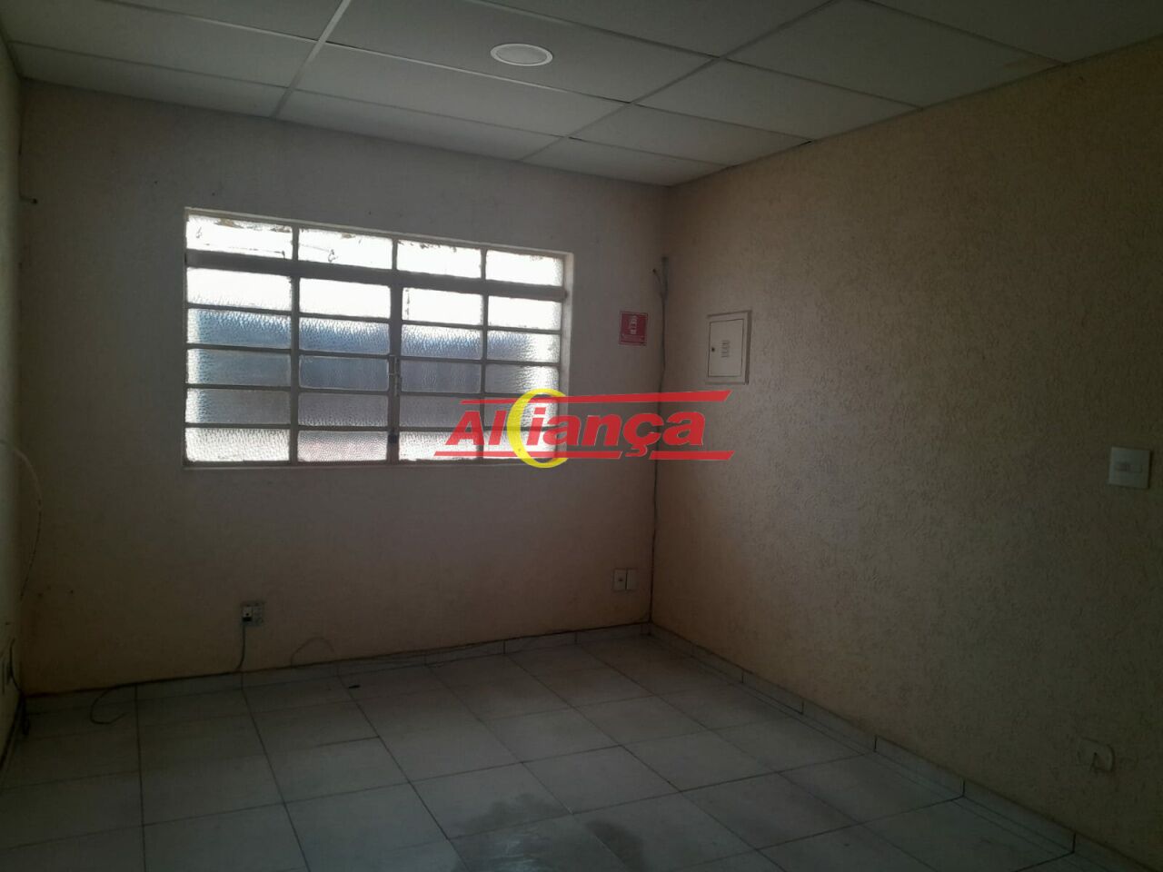 Foto 1 de Casa, para Venda, em Centro, Guarulhos - Ref AI57744
