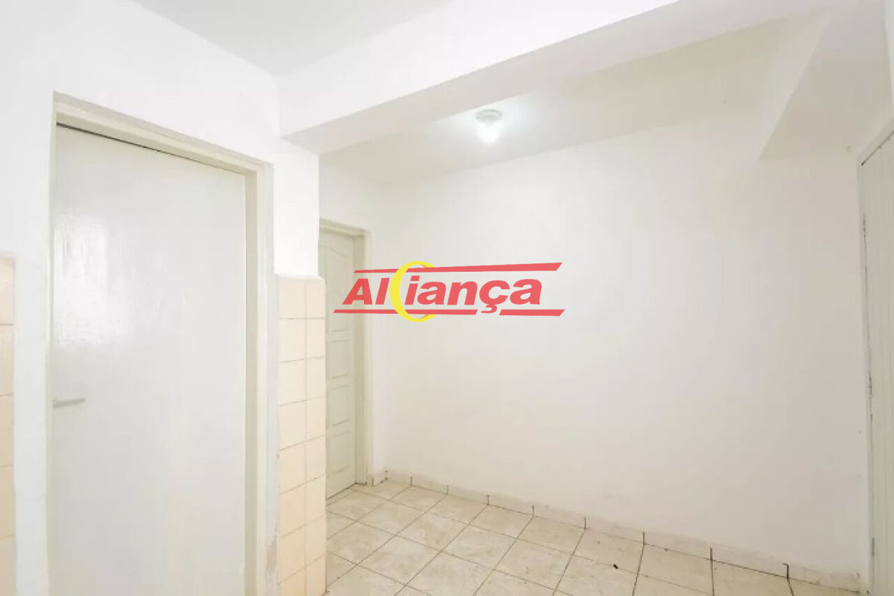 Foto 1 de Casa, para Locação, em Jardim Palmira, Guarulhos - Ref AI57932