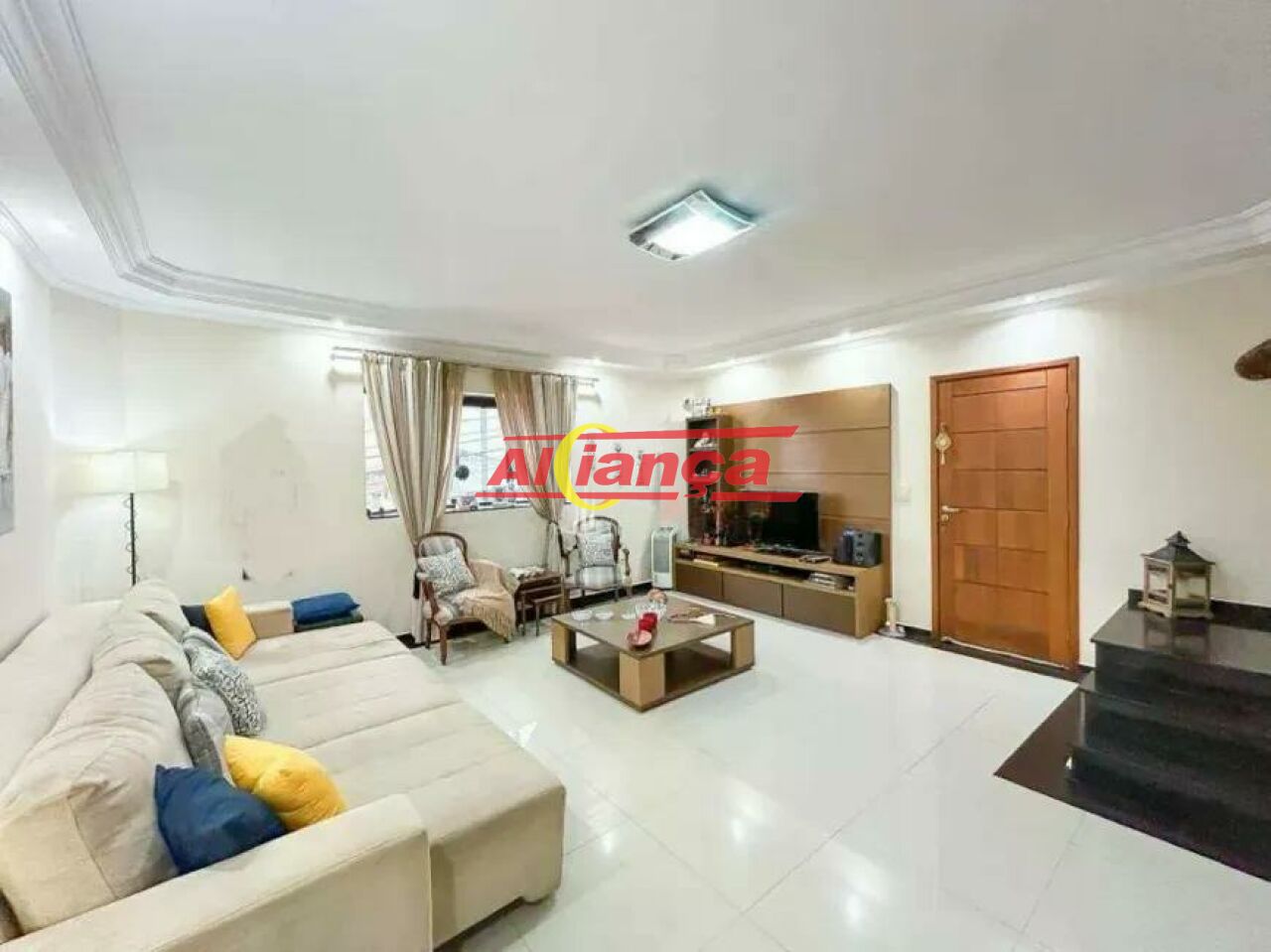 Foto 1 de Casa, para Venda, em Vila Galvão, Guarulhos - Ref AI58315
