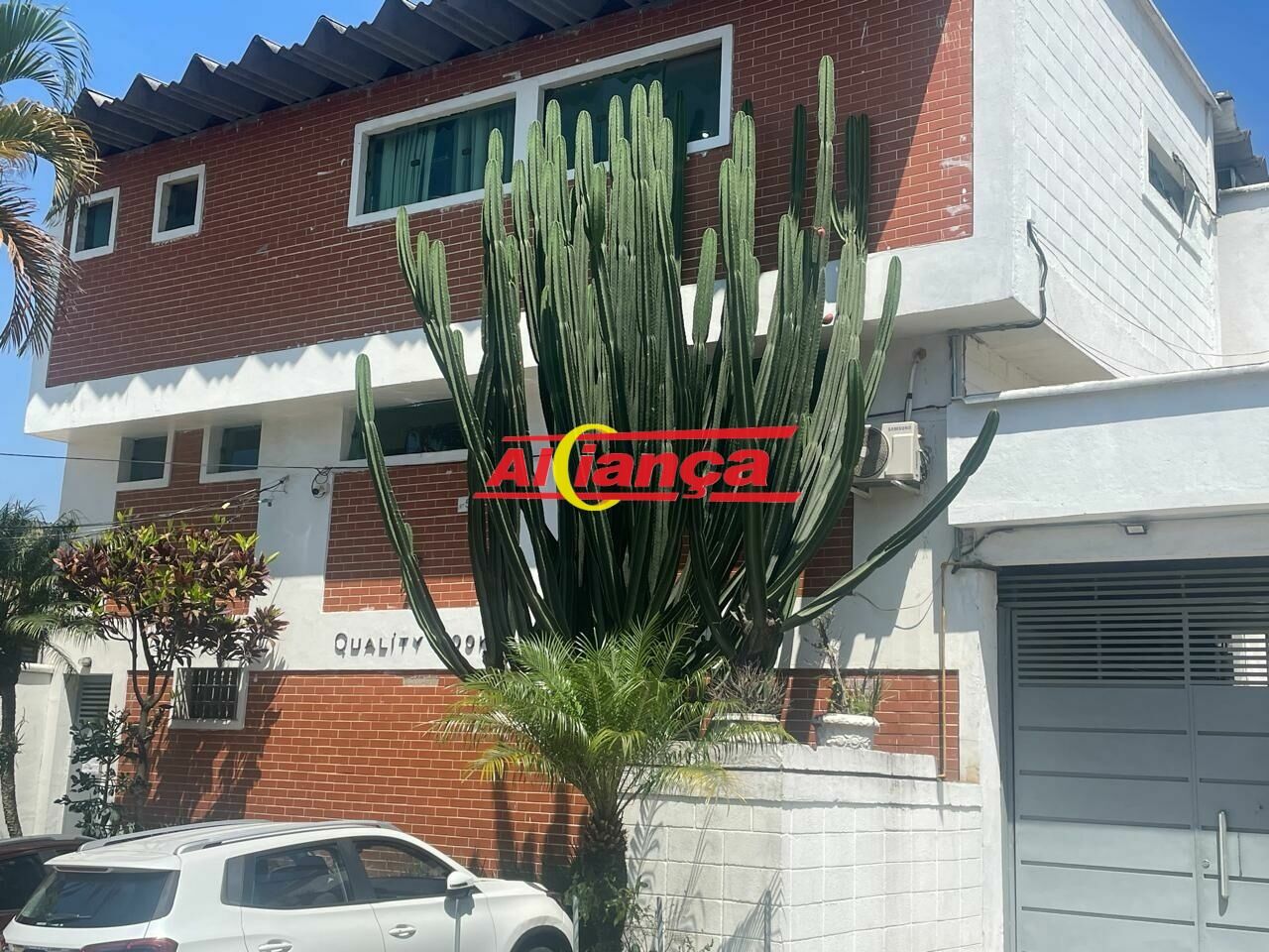 Foto 1 de Comercial, para Locação, em Parque Industrial Cumbica, Guarulhos - Ref AI58419