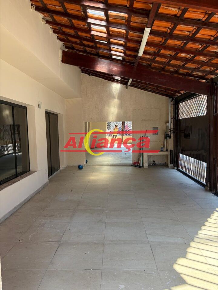 Foto 1 de Casa, para Locação, em Jardim Maia, Guarulhos - Ref AI58665
