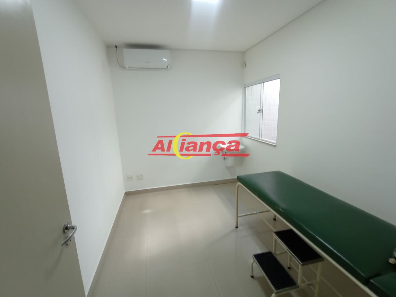 Foto 1 de Comercial, para Locação, em Cidade Maia, Guarulhos - Ref AI59085