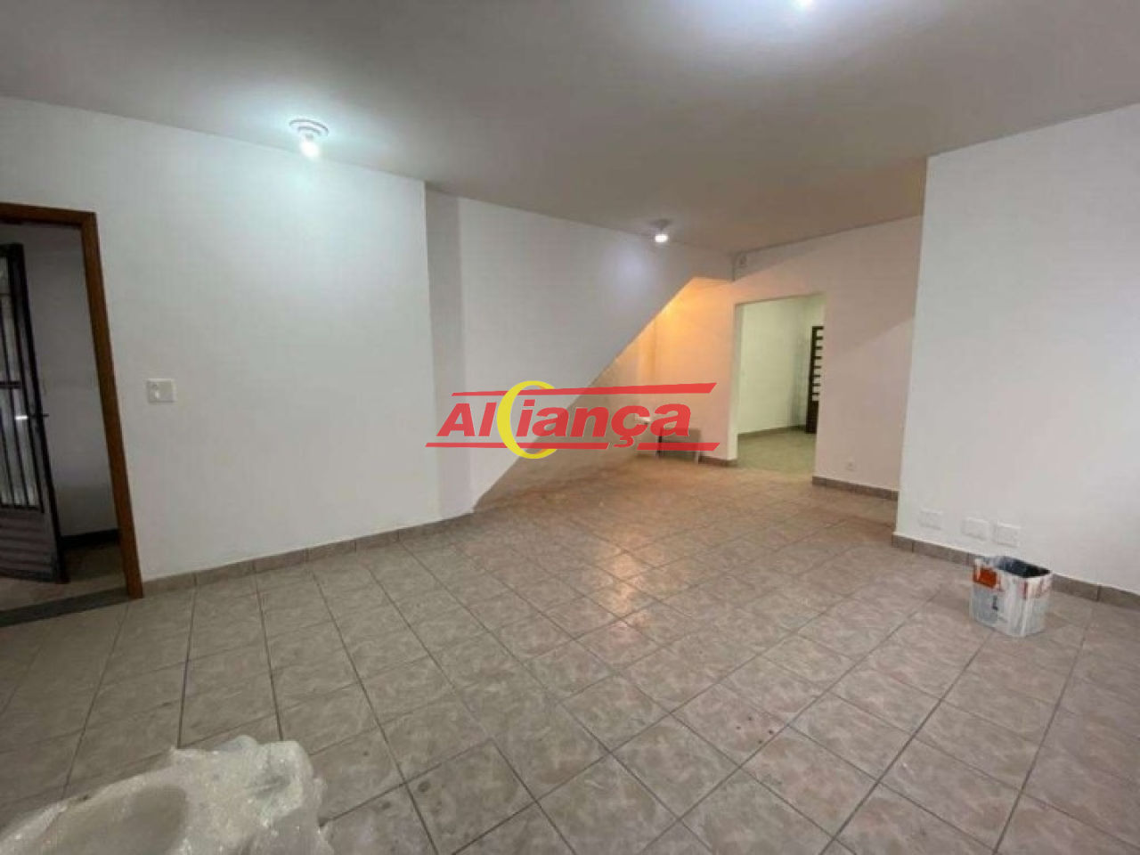 Foto 1 de Comercial, para Locação, em Vila Endres, Guarulhos - Ref AI59495