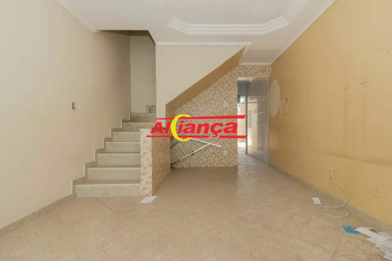 Foto 1 de Casa, para Locação, em Jardim Flor do Campo, Guarulhos - Ref AI59765
