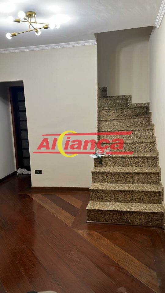 Foto 1 de Casa, para Locação, em Jardim Las Vegas, Guarulhos - Ref AI59875