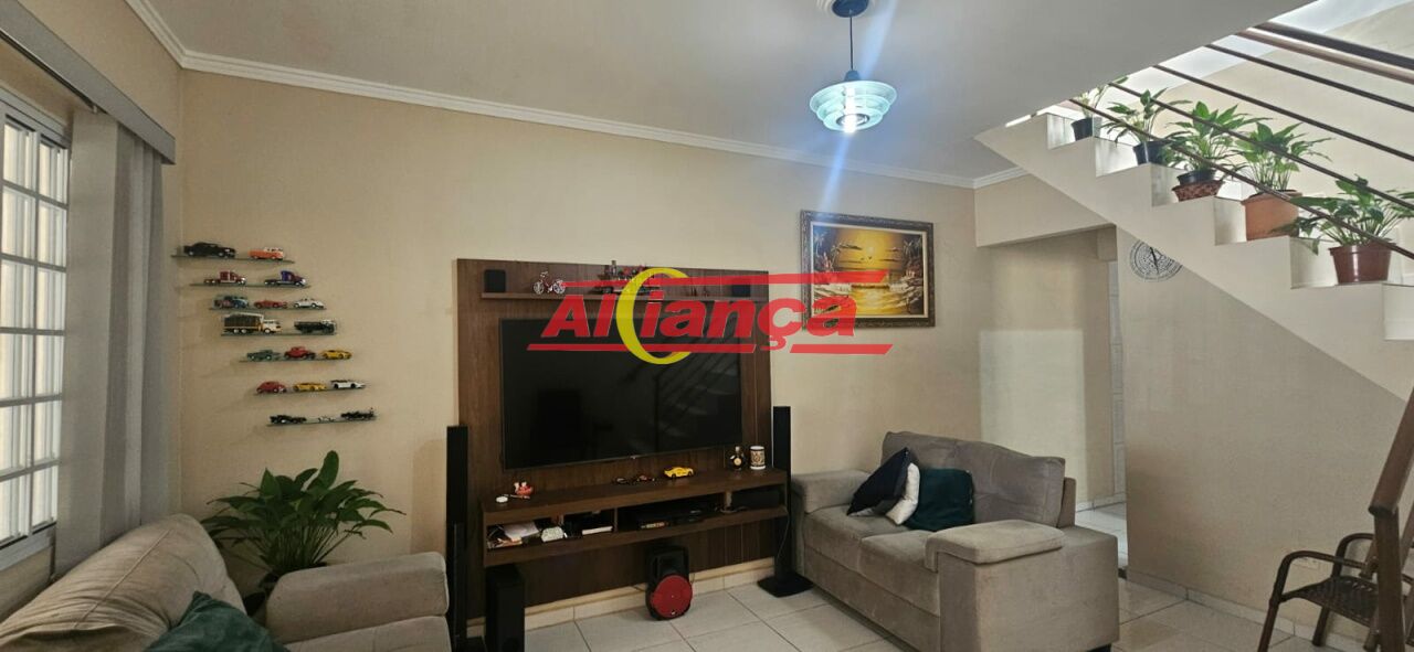 Foto 1 de Casa, para Venda, em Jardim Arapongas, Guarulhos - Ref AI59882