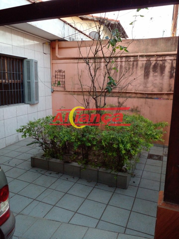Foto 1 de Casa, para Venda, em Jardim Monte Carmelo, Guarulhos - Ref AI60150