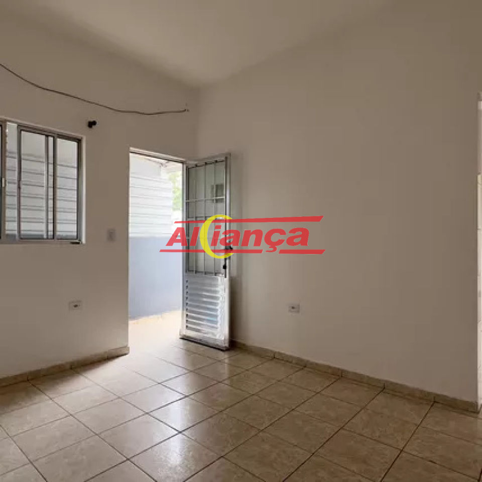 Foto 1 de Casa, para Locação, em Picanço, Guarulhos - Ref AI60458