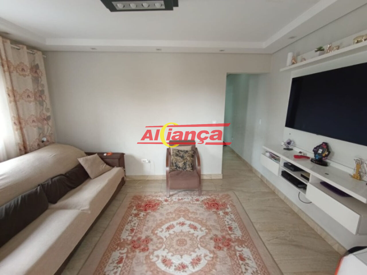 Foto 1 de Casa, para Venda, em Jardim Marilena, Guarulhos - Ref AI60598
