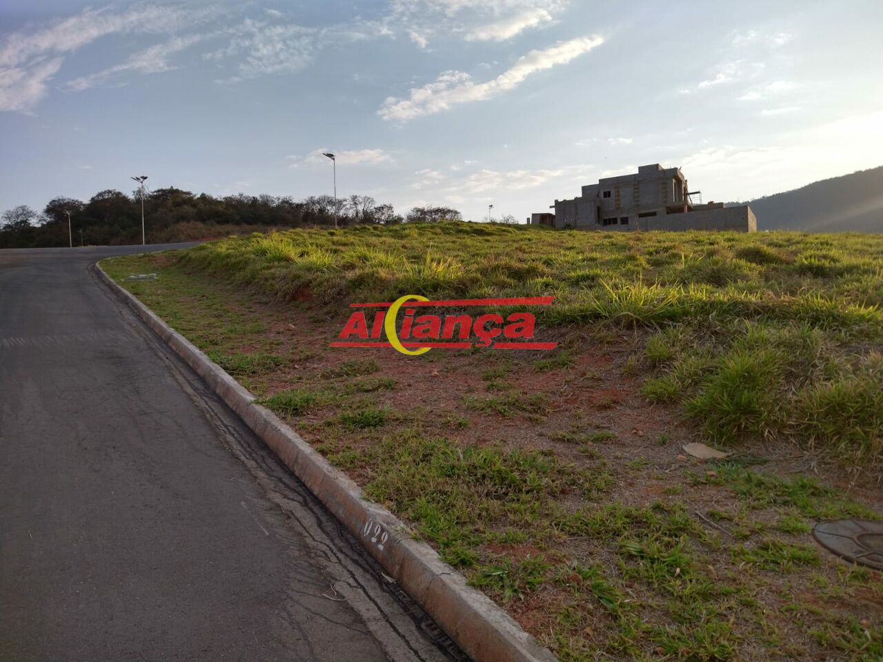 Foto 1 de Terreno, para Venda, em Laranja Azeda, Atibaia - Ref AI61110