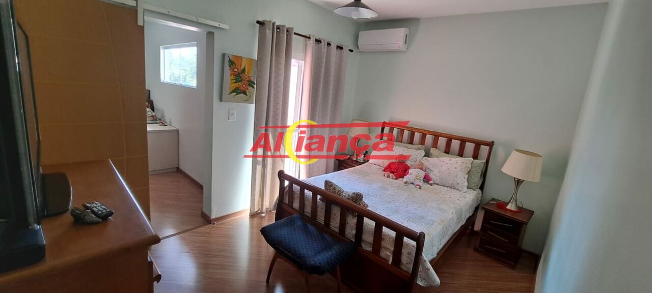 Foto 1 de Casa, para Venda, em Parque Santo Antônio, Guarulhos - Ref AI61573