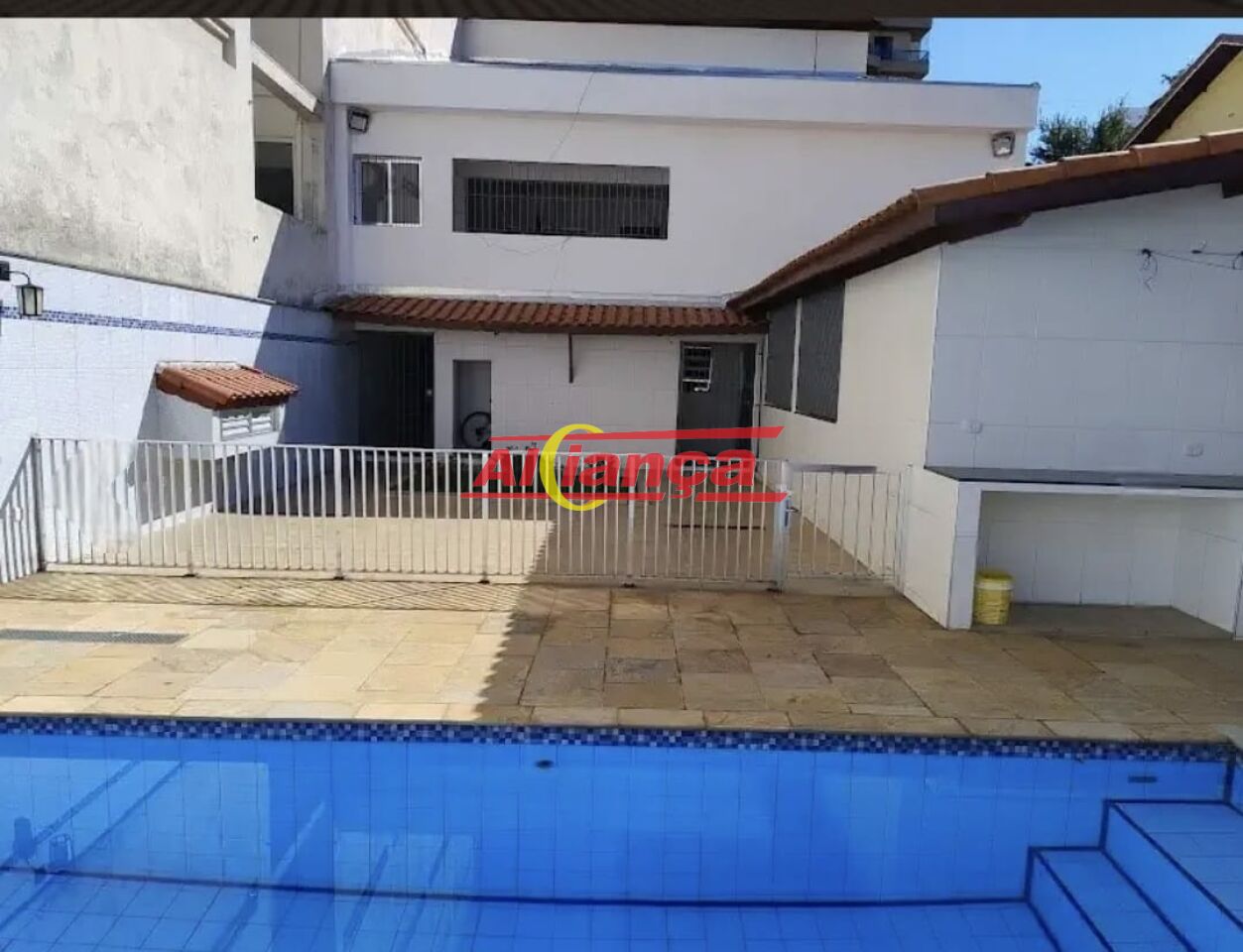 Foto 1 de Casa, para Venda, em Vila Milton, Guarulhos - Ref AI61893