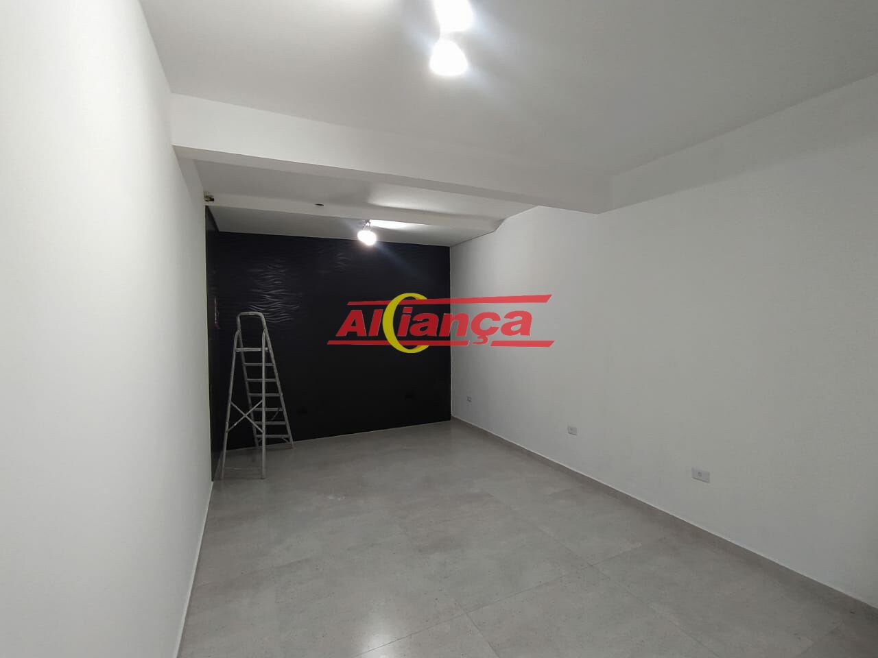 Foto 1 de Comercial, para Locação, em Vila Rosália, Guarulhos - Ref AI61909