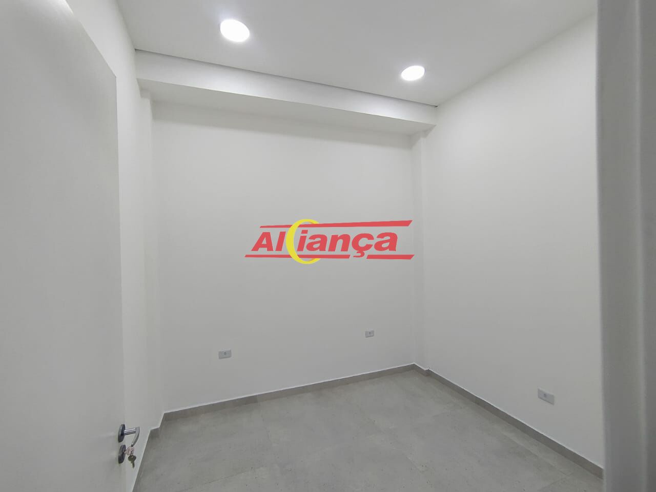 Foto 1 de Comercial, para Locação, em Vila Rosália, Guarulhos - Ref AI61944