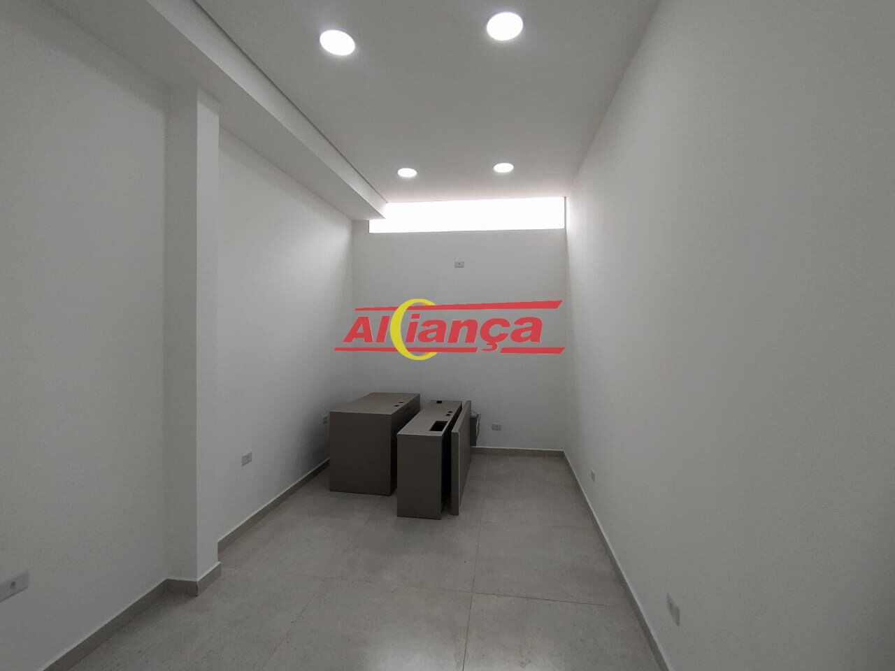 Foto 1 de Comercial, para Locação, em Vila Rosália, Guarulhos - Ref AI61948