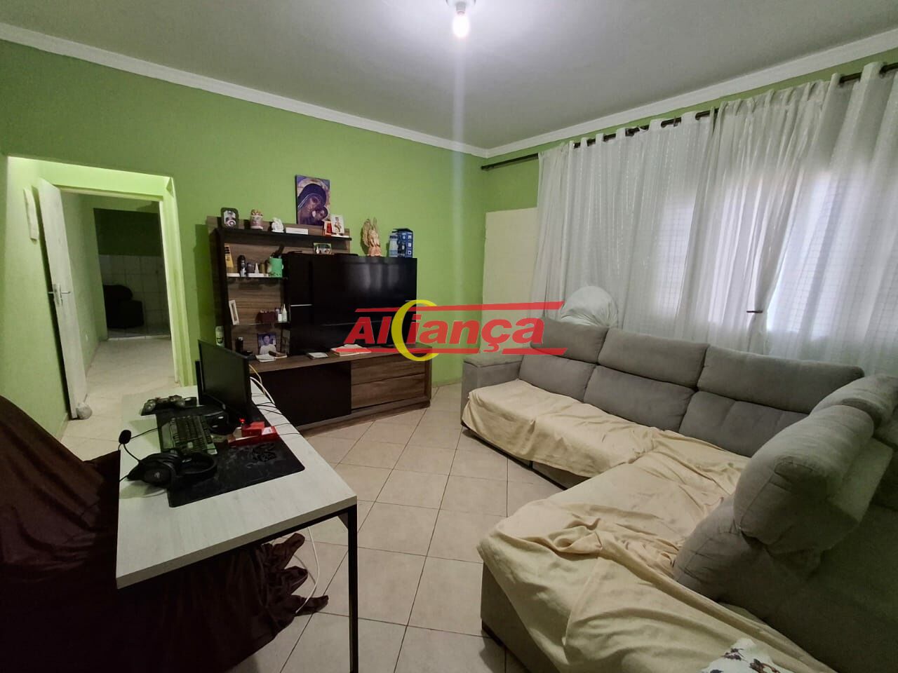 Foto 1 de Casa, para Venda, em Picanço, Guarulhos - Ref AI62313