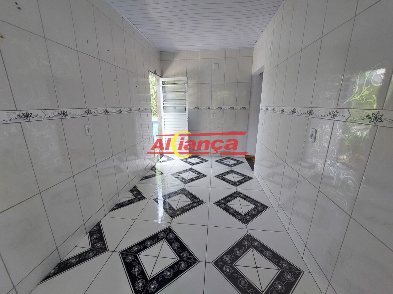 Foto 1 de Casa, para Venda, em Jardim Guilhermino, Guarulhos - Ref AI62842