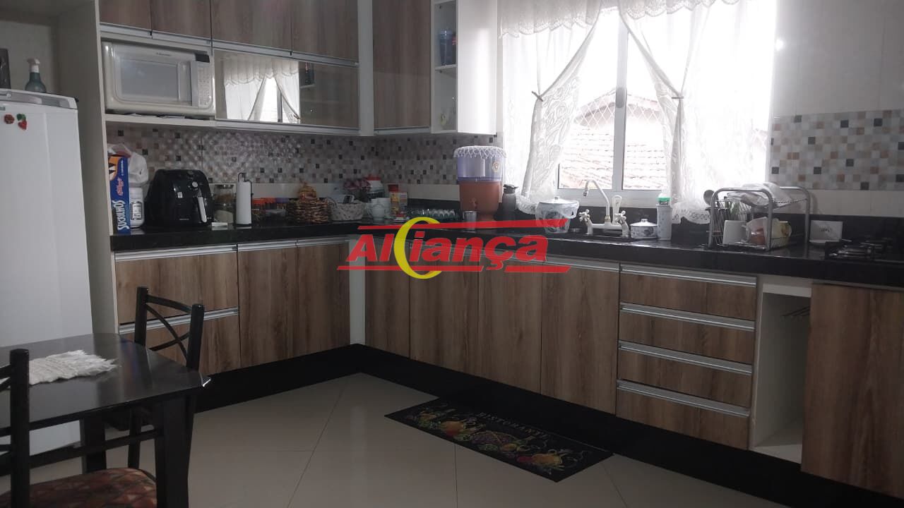 Foto 1 de Casa, para Venda, em Parque Flamengo, Guarulhos - Ref AI62885