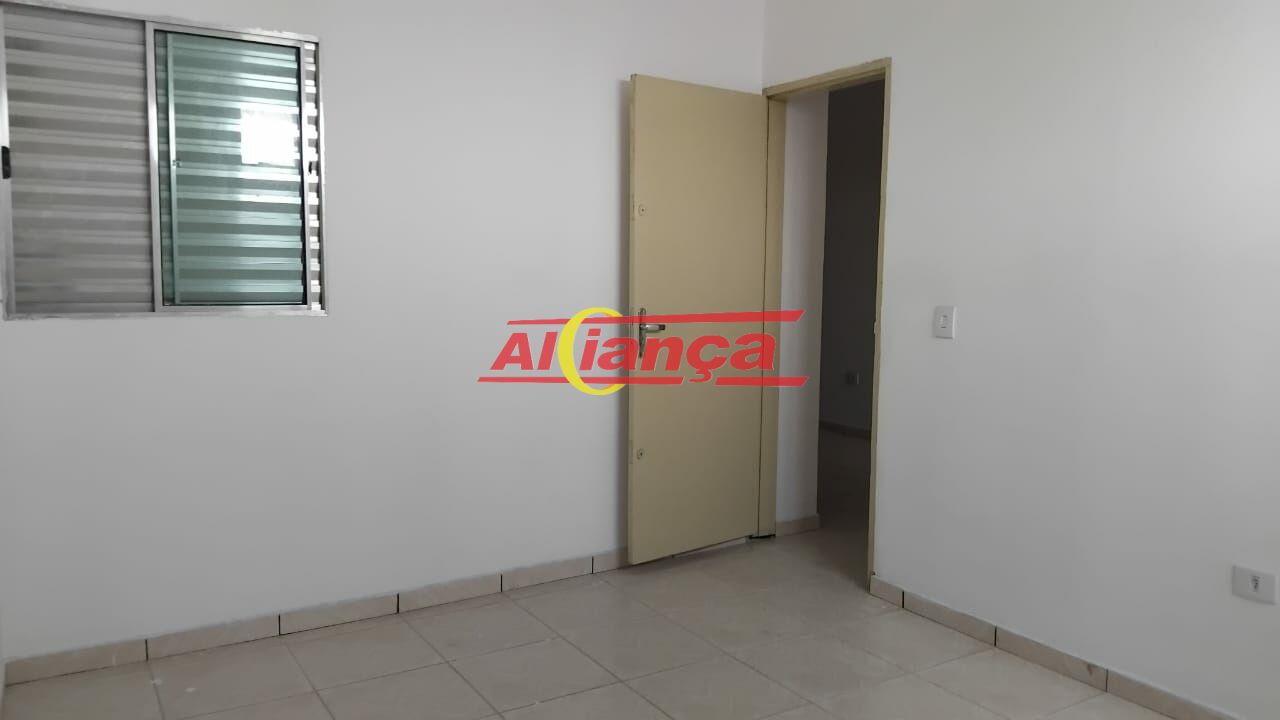 Foto 1 de Casa, para Locação, em Parque Santos Dumont, Guarulhos - Ref AI62947