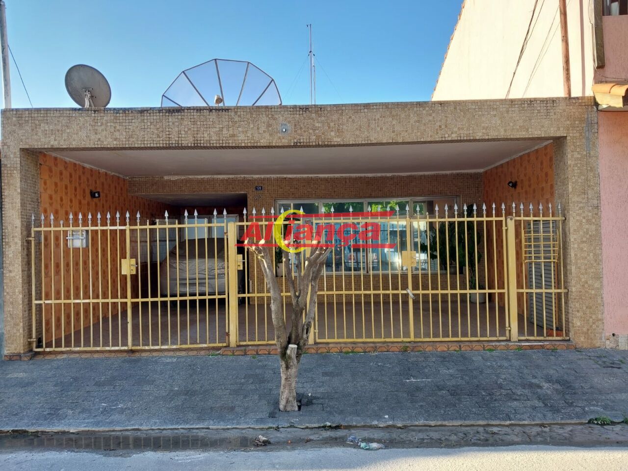 Foto 1 de Casa, para Venda, em Vila das Palmeiras, Guarulhos - Ref AI63215