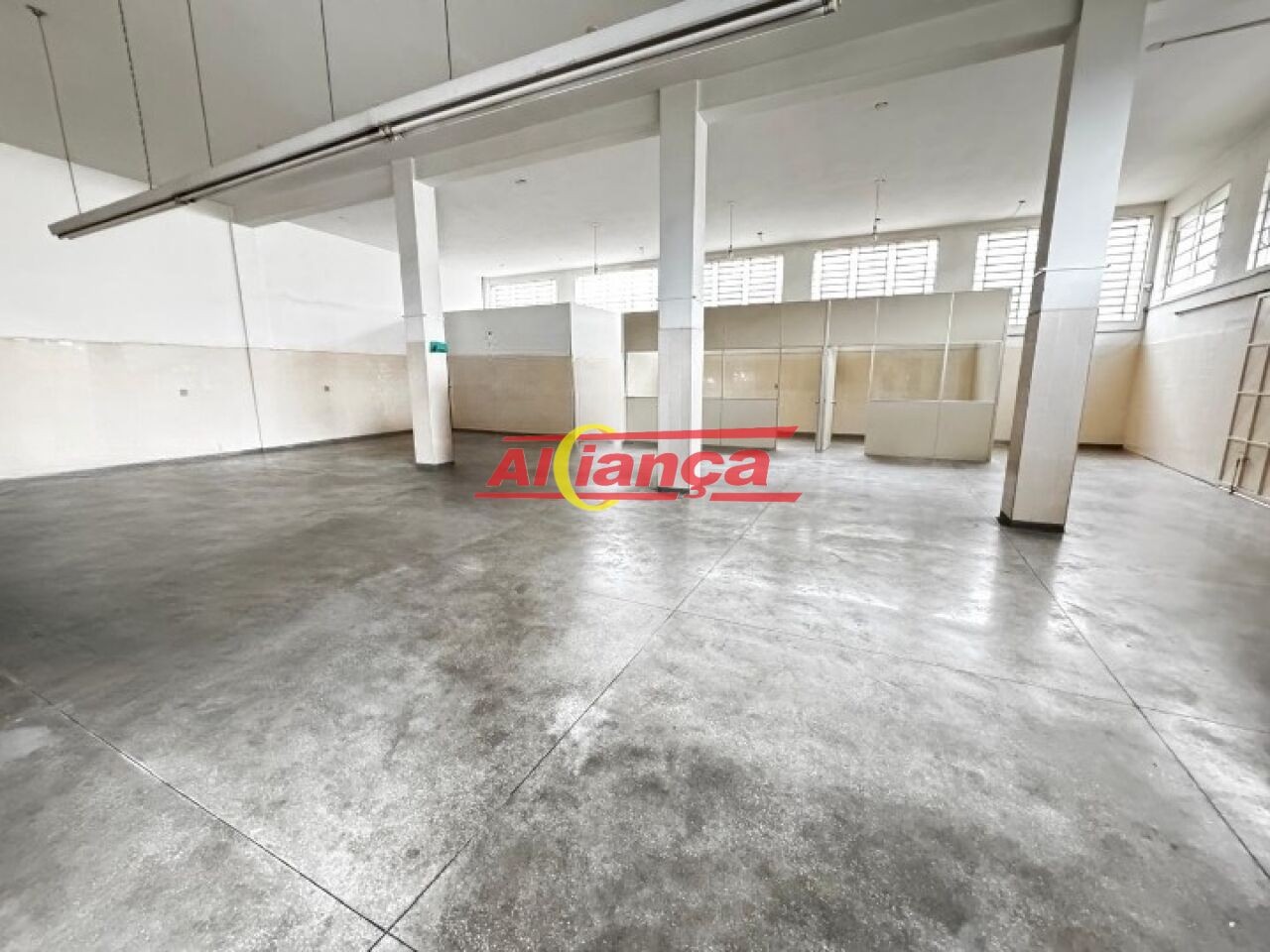 Foto 1 de Comercial, para Locação, em Jardim Vila Galvão, Guarulhos - Ref AI64229
