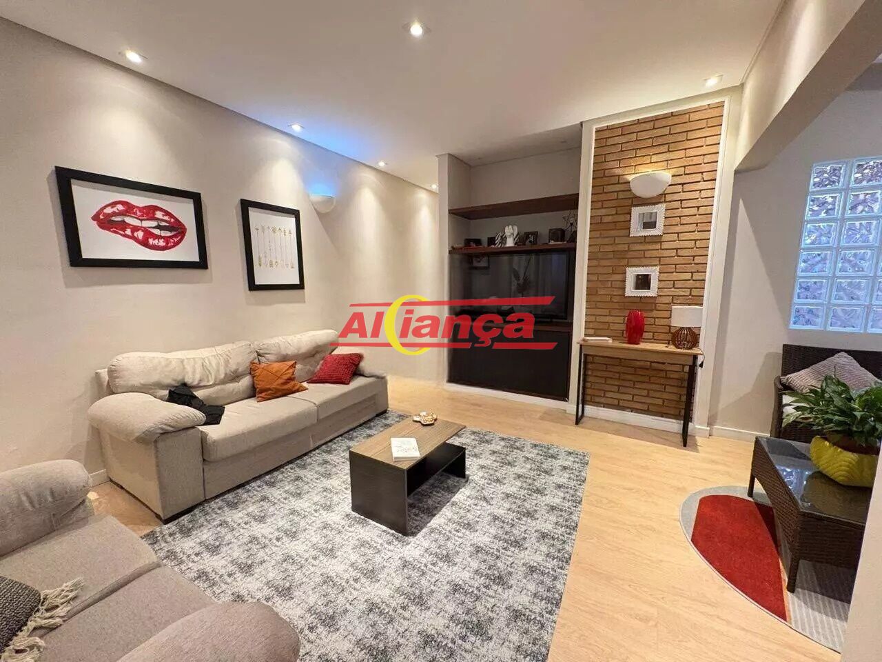 Foto 1 de Casa, para Venda, em Vila Galvão, Guarulhos - Ref AI64340